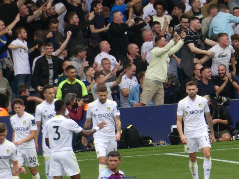 ยังคงคึกคัก