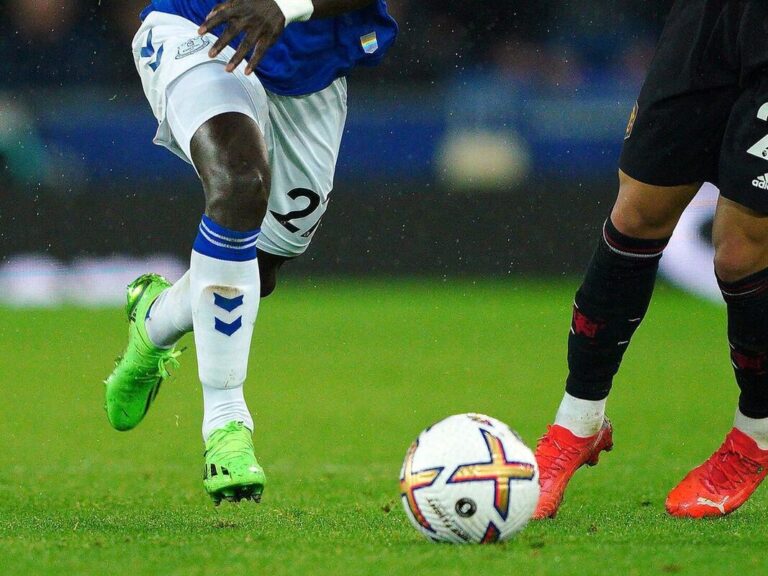 การกลั่นแกล้ง